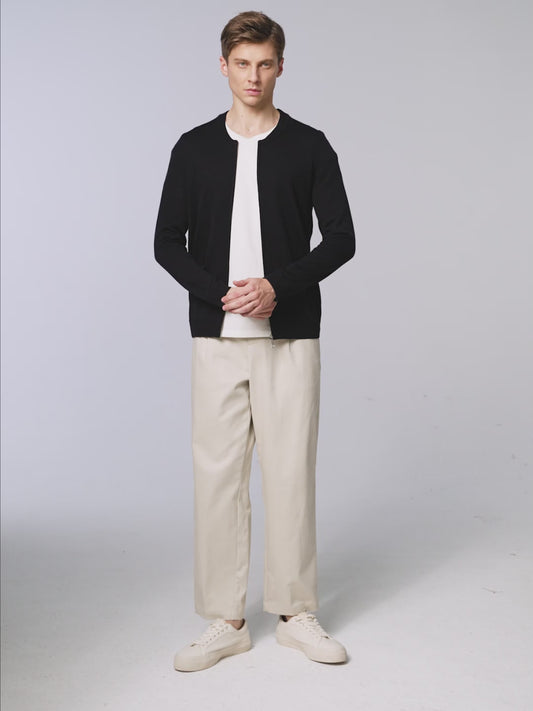 Knitted Light Sweater with zip